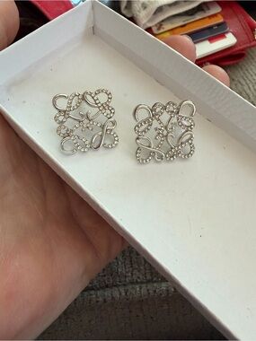 Silver Crystal Bow Stud Earrings - Sparkling Women's Jewelry, NEW, Fashion jew